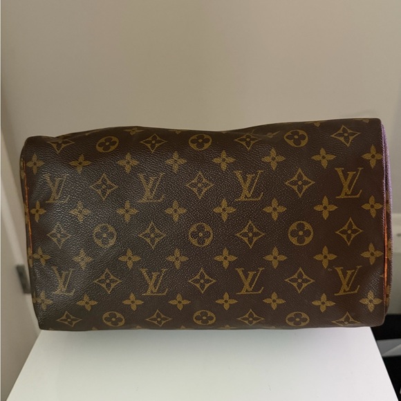 Louis Vuitton Speedy 30 Monogram - Picture 12 of 12